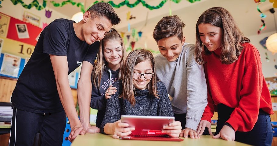 Investiție de 20 de milioane de euro derulată prin Fundația Vodafone