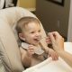 Scaune de masa pentru cei mici de la Babyneeds prevazute cu sistem anti-alunecare