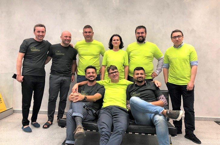 În premieră pentru România, oamenii obișnuiți pot deveni investitori